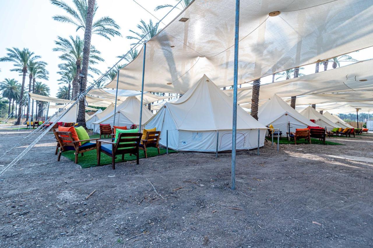 גלאמפינג מיא על הכנרת - חוף Luxury tent HaOn