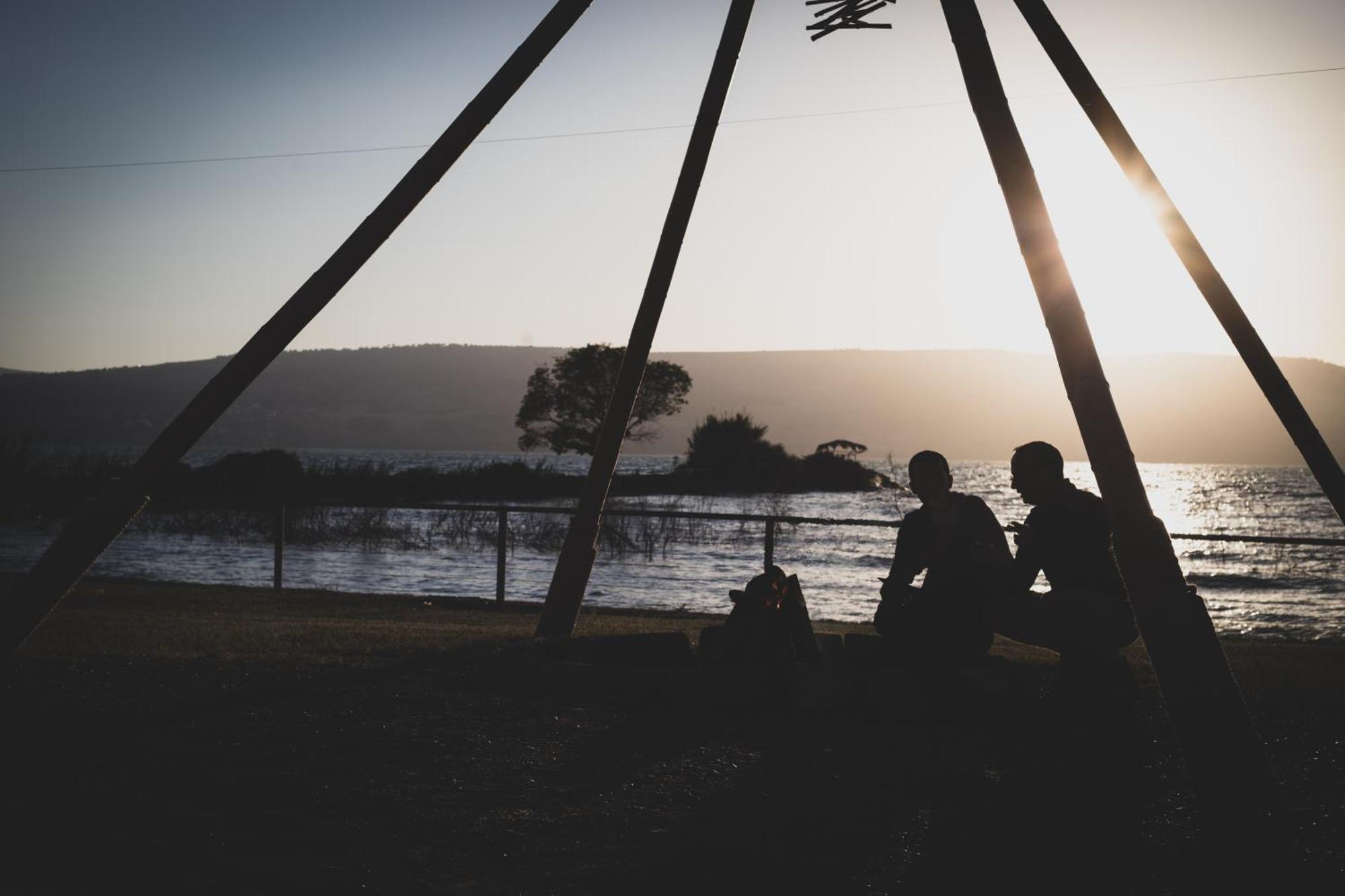 גלאמפינג מיא על הכנרת - חוף Luxury tent HaOn